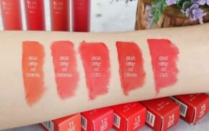 son bbia bảng màu